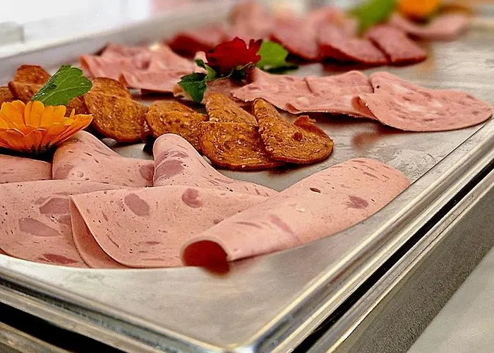 Psz Foeldvar Hotel *